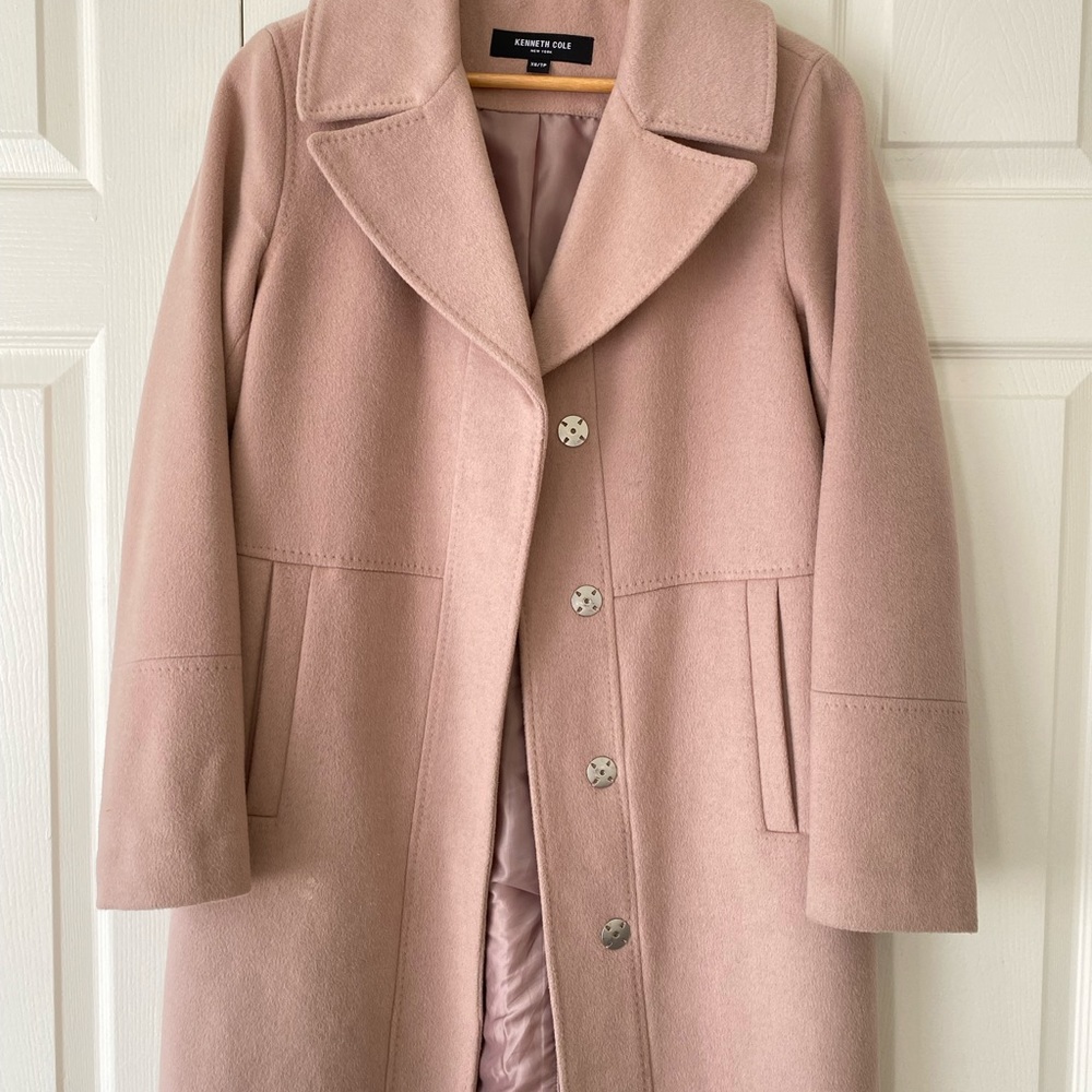 coat - Picture 2 of 6